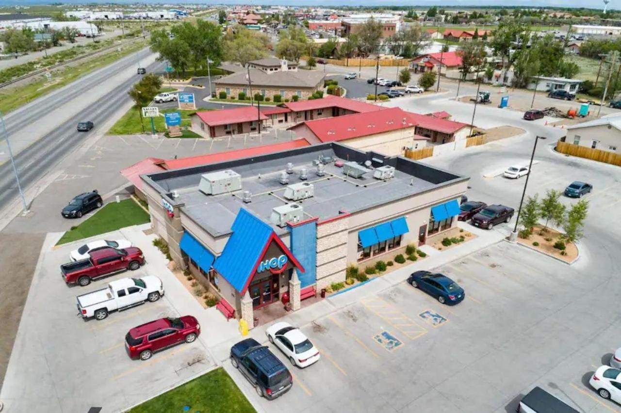 Valley Motel Alamosa Exterior photo